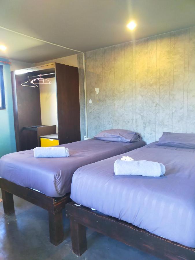 9 Hostel Chiang Mai Eksteriør billede