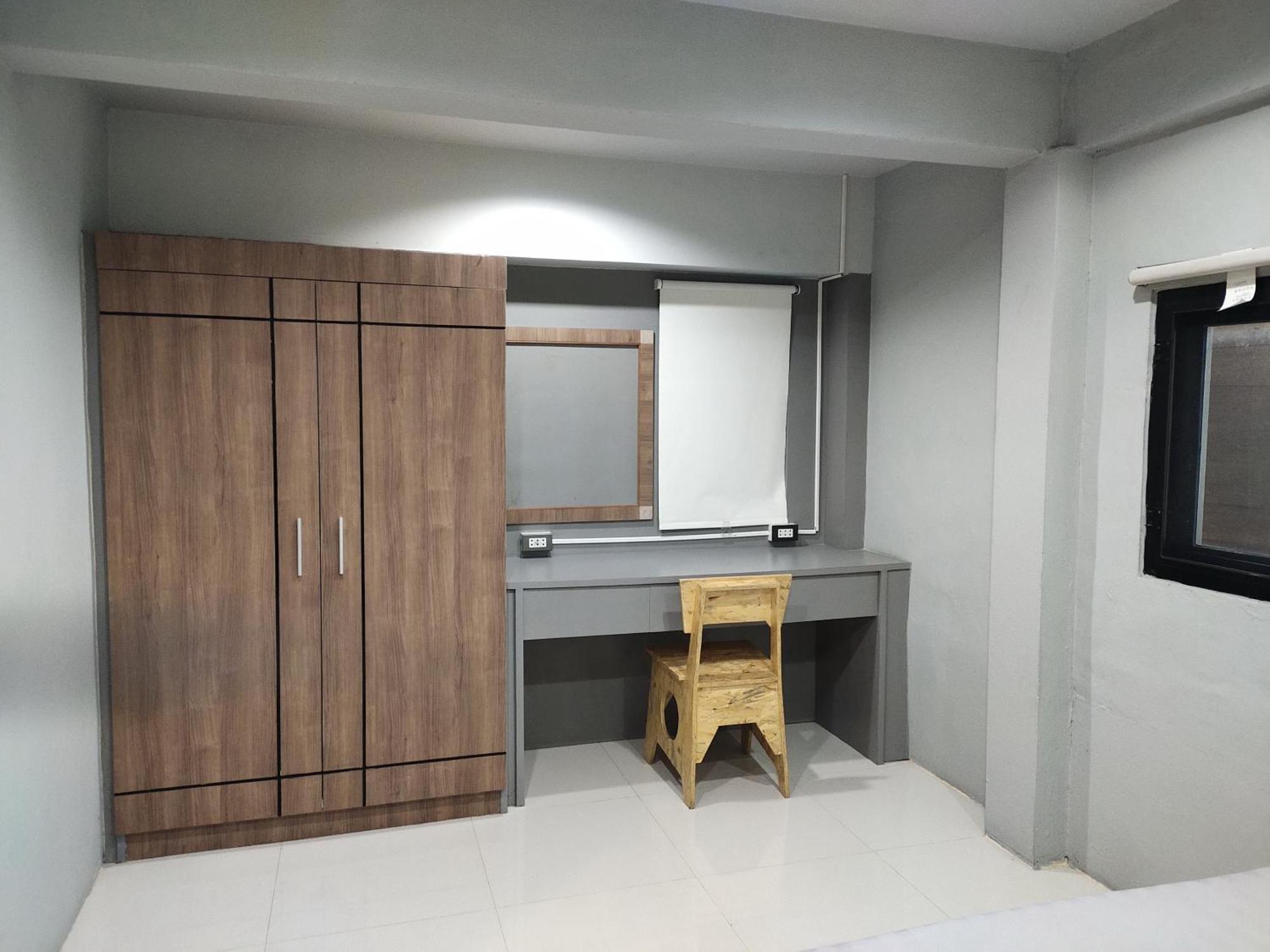 9 Hostel Chiang Mai Eksteriør billede