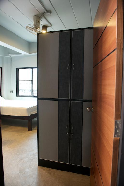 9 Hostel Chiang Mai Værelse billede