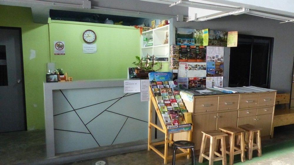 9 Hostel Chiang Mai Eksteriør billede